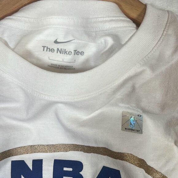 Nike Golden State Warriors NBA Finals Champion Roster 2022 T-Shirt NWT Men Large - Picture 5 of 5